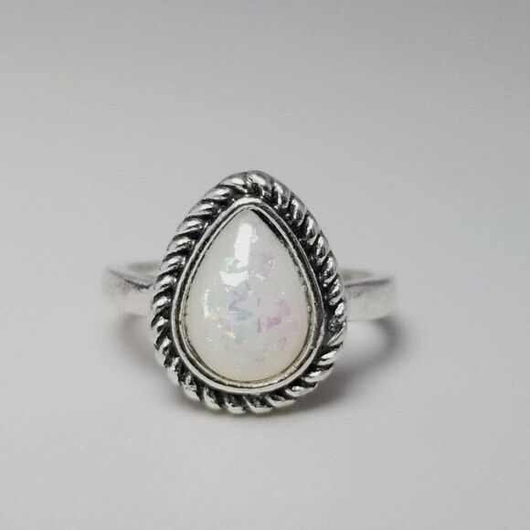 Vintage White Drop Shape Silver Tone Bezel Set Ring, Size 5.5 Band, Estate - Picture 1 of 8